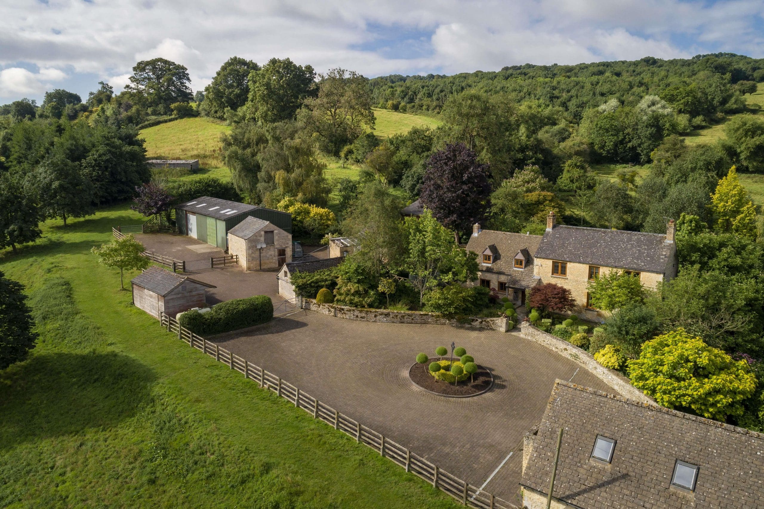 16 wonderful country houses for sale, as seen in Country Life Hayman