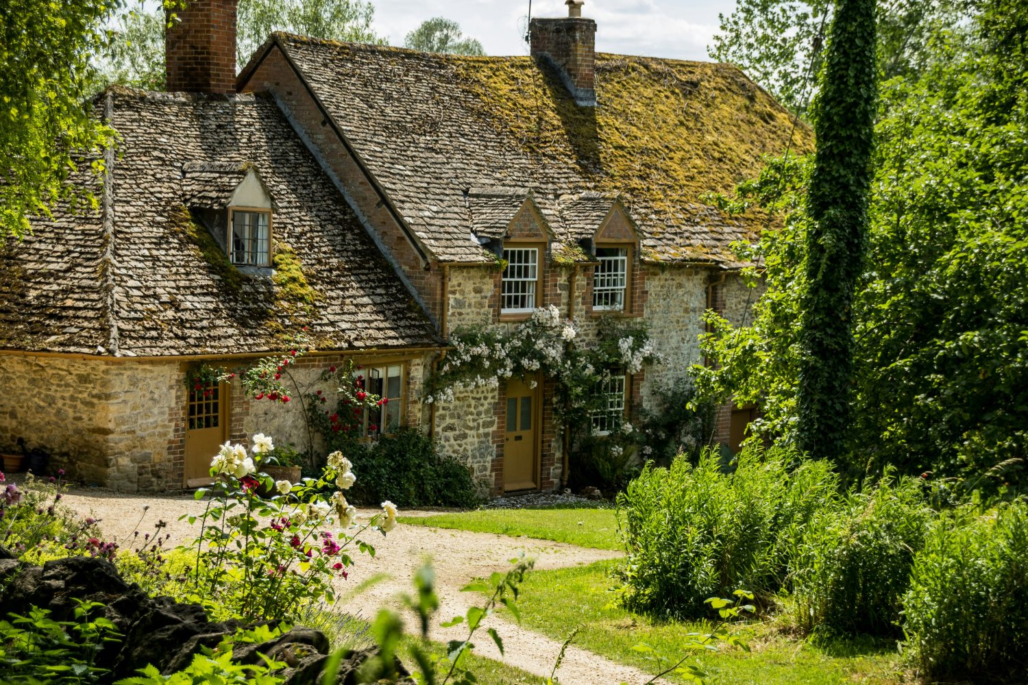 Tom Hayman-Joyce shares local insight on the Cotswolds property market following The Economist feature